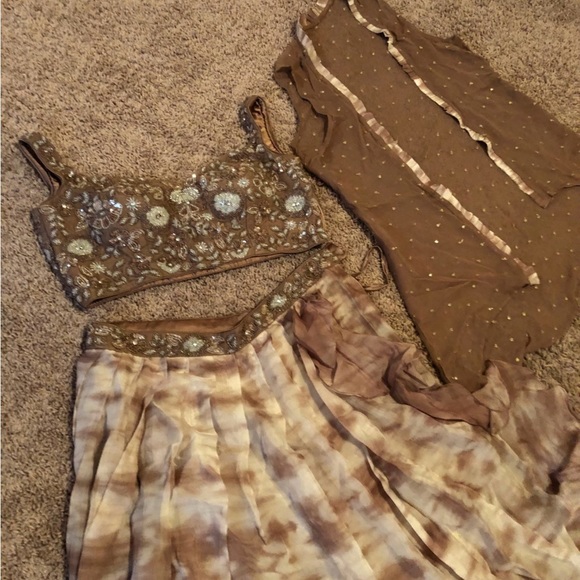 Indian Pakistani Evening Bridal Wear - Picture 8 of 12